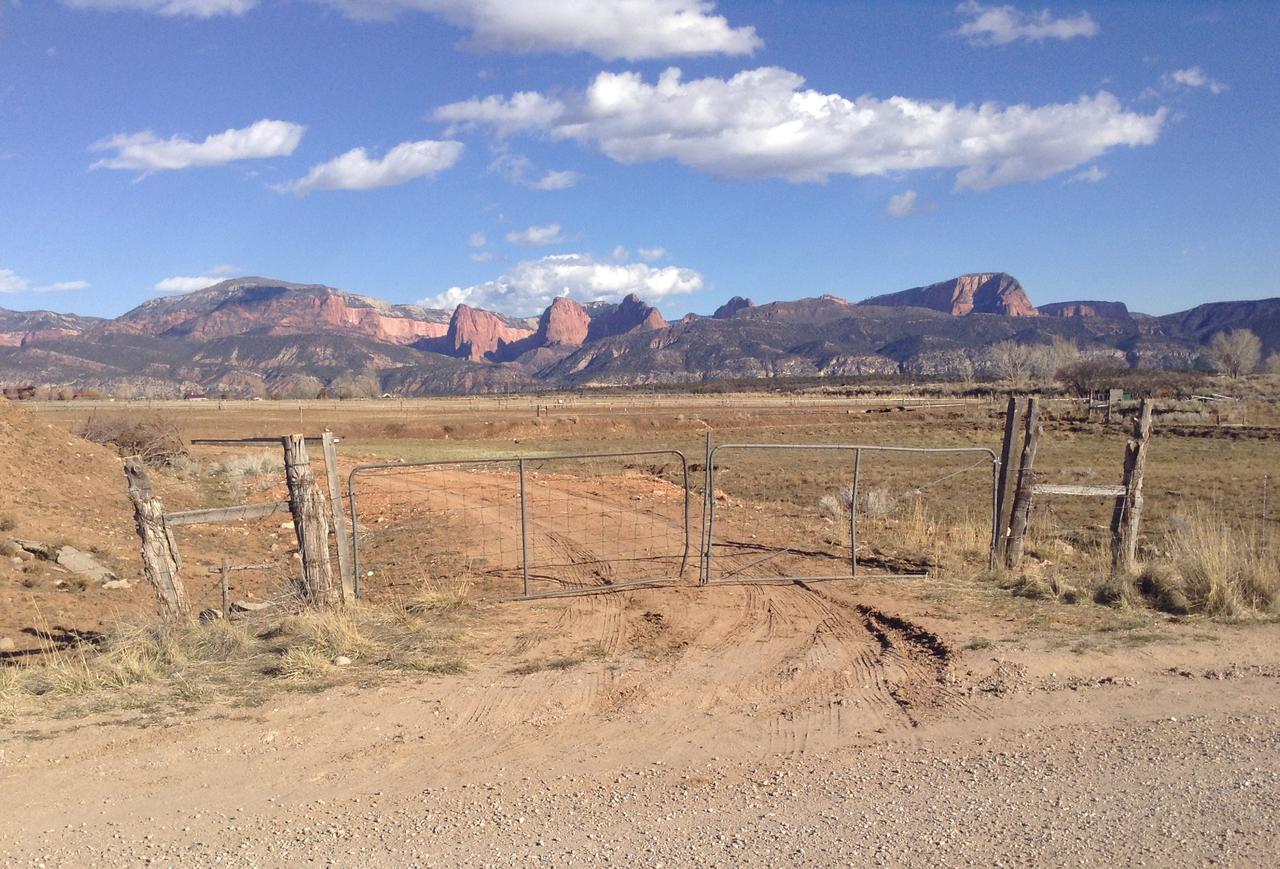 Harmony Belle At Kolob Canyon Bed & Breakfast New Harmony Exterior photo